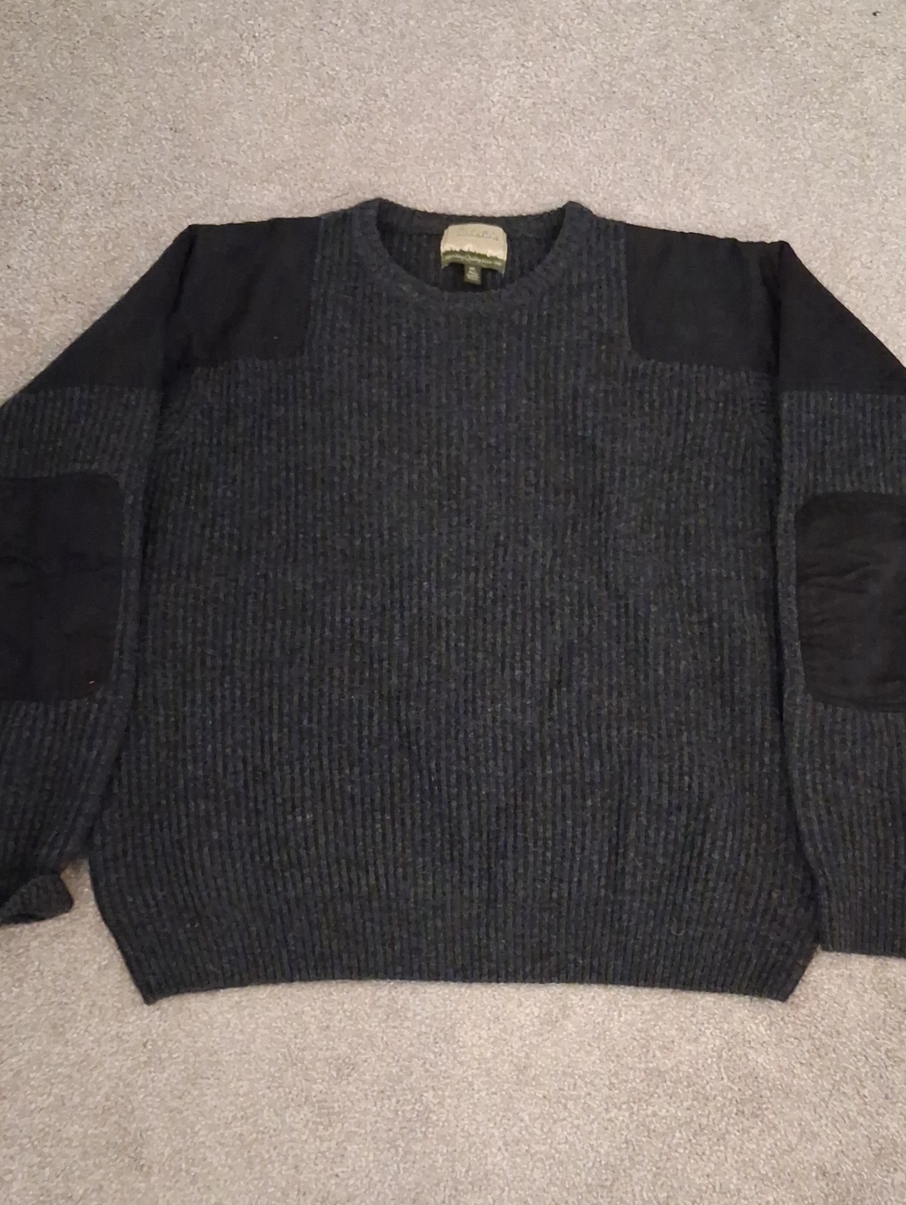 Cabela's Dark Gray-100% Wool Crewneck Sweatert. Black Elbow/Shoulder Patches. XL
